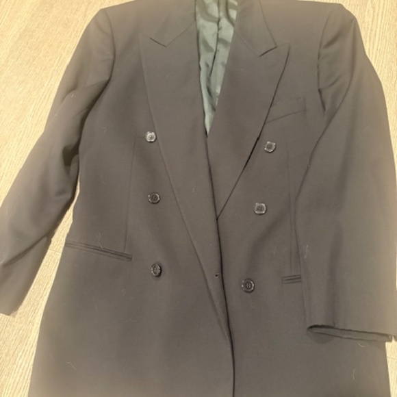 Men's Suit - Made in Italy - 39R - Picture 2 of 4